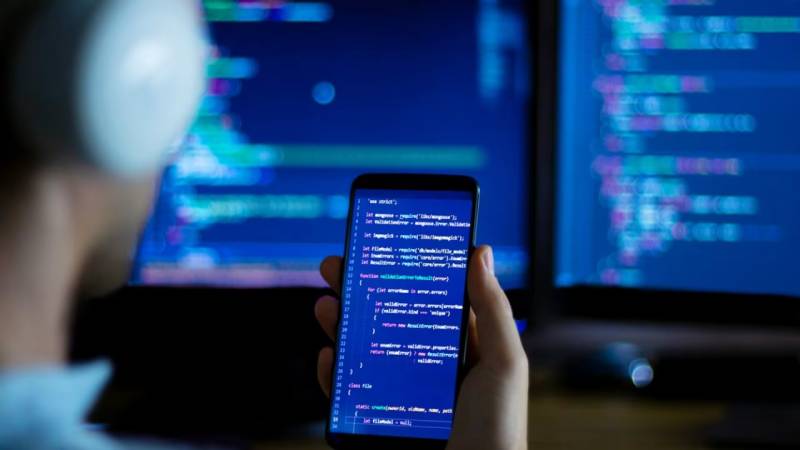 Node.js赋能钟祥市软件开发:解锁企业业务增长的核心引擎